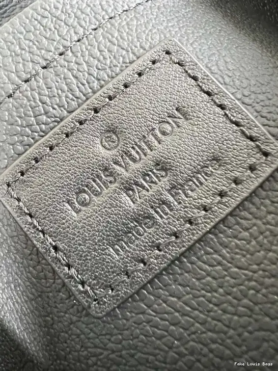 Fake Louis Bags TOILETRY VUITTON LOUIS BAG-24*13*13CM 0629
